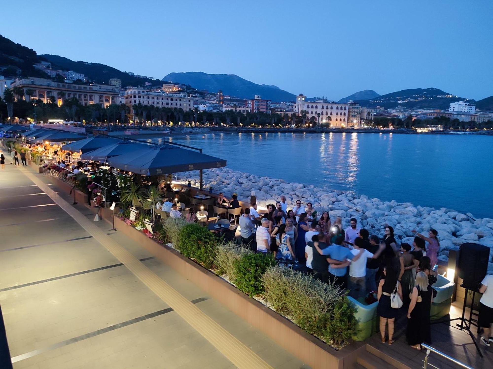 La Suite Del Corso Salerno Zewnętrze zdjęcie