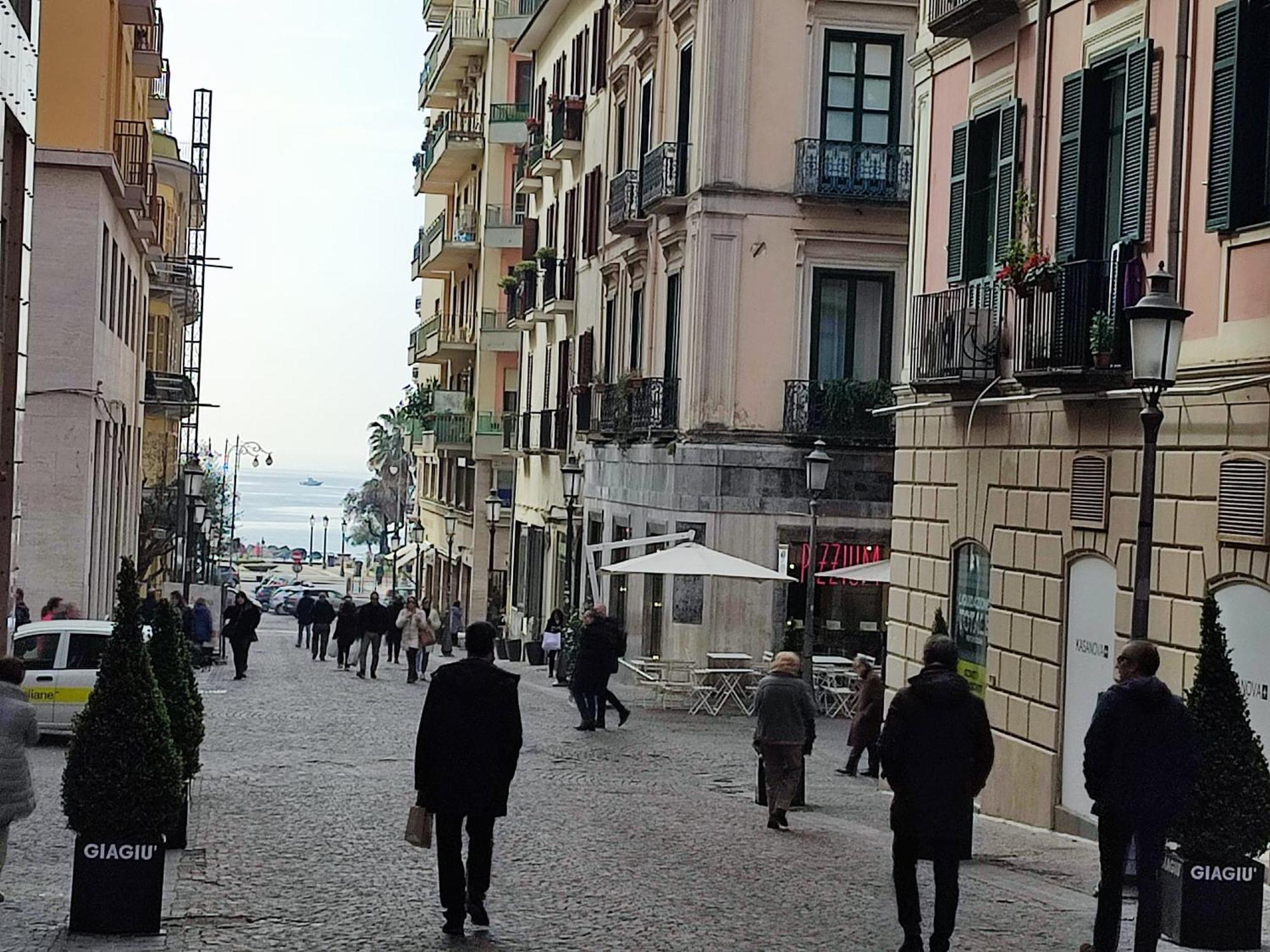 La Suite Del Corso Salerno Zewnętrze zdjęcie